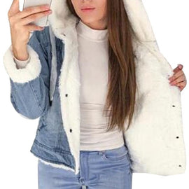 2019 New Women Denim Jacket With Fur Winter Jeans Warm Hooded Velvet Jacket Femme Faux Fur Collar Padded Coats Bomber Windbreake