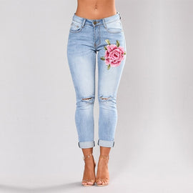 New Skinny Jeans Women Denim Pants Holes Destroyed Knee Pencil Pants Casual Trousers Rose Embroidery Stretch Ripped Jeans